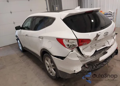 2013 Hyundai Santa Fe Sport 2.0T z USA, uszkodzony, nr VIN 5XYZWDLA2DG061951